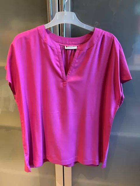 Neuwertige pinkfarbene Damen Kurzarm-Bluse von STREET ONE in der Gr. 36
