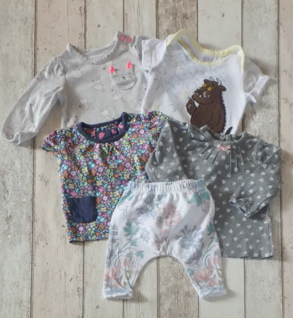 ** FAB Baby Girl 5 Piece Clothing Bundle - Mixed Brands (0 - 3 months) **