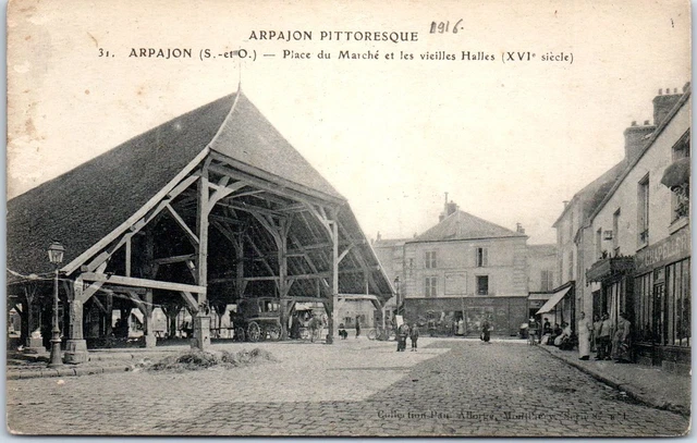 91 ARPAJON - place du marche et vieille halles.
