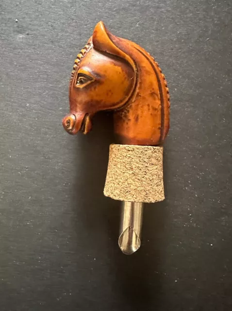 Vintage Bottle Stopper wood Old Horse Head Carved Round Brown W/ cork - Figural 3