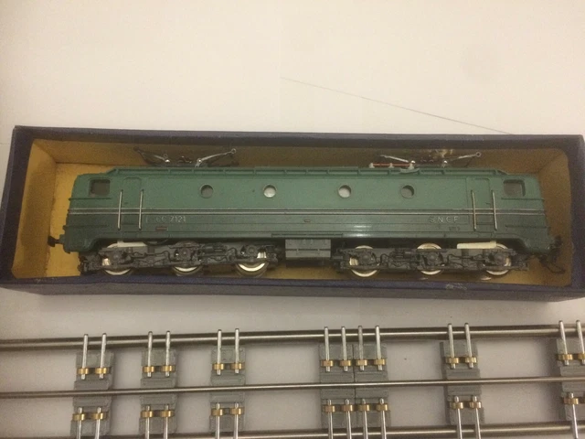 6372 / HORNBY FRANCE HO LOCOMOTIVE ELECTRIQUE SNCF CC 7121