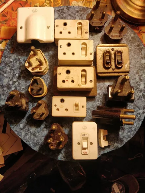 Vintage Electric Sockets, Extenders and Switches. Mostly MK Bakelite