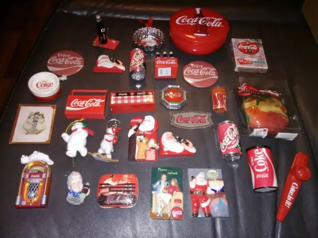 LOT OF 28 RARE Vintage 80s-90s The Coca Cola Company Magnets/knickknacks/yoyo++