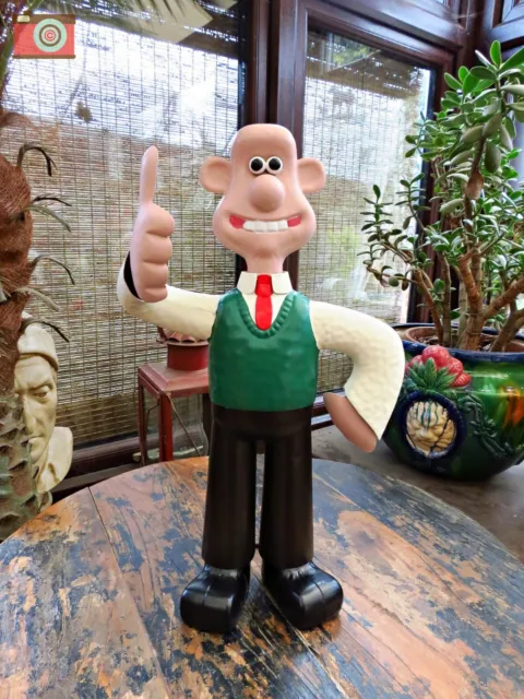 WALLACE METAL GARDEN FIGURE. Wallace & Gromit Aardman Official Item Primus. 44cm