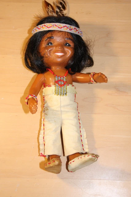 petite poupée indien "Bravo"