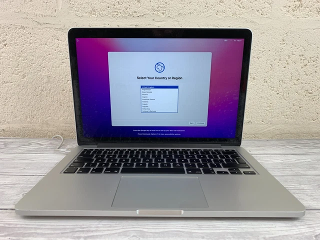 Apple MacBook Pro 13.3" Early 2015 - Core i5 2.7 GHz - 8 GB DDR3 - 128 GB SSD