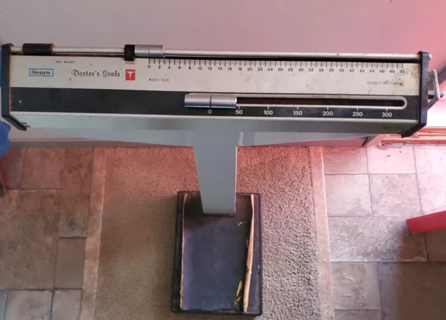 Vintage Sears Doctors Scales capacity 450 lbs