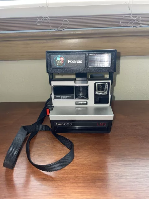 Vintage Polaroid LMS Sun 600 Instant Film Camera Tested!