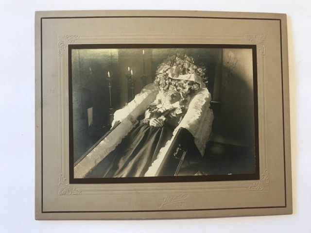 Post mortem Cabinet Photo J H. Lattner Photography, Ivanhoe Minnesota