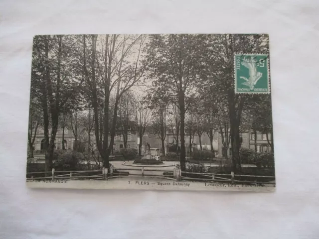 Cpa Orne 61 Flers Square Delaunay