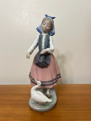 Lladro Daisa "Josefa Feeding Duck" Figurine #5201 w/Box, 10 1/4" Tall, 5" Widest
