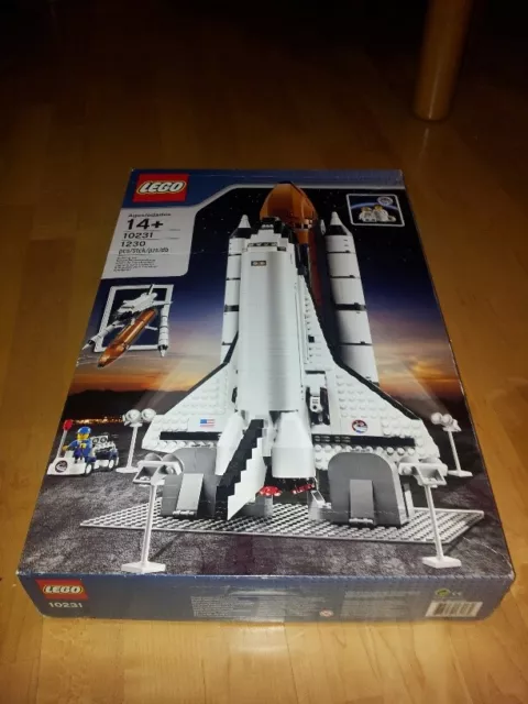 LEGO Creator Expert NASA Space Shuttle Discovery (10283) : :  Giochi e giocattoli