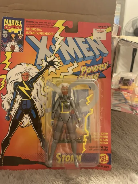 ToyBiz 1993 Marvel X-Men ORANGE Card NIP Figure POWER GLOW STORM