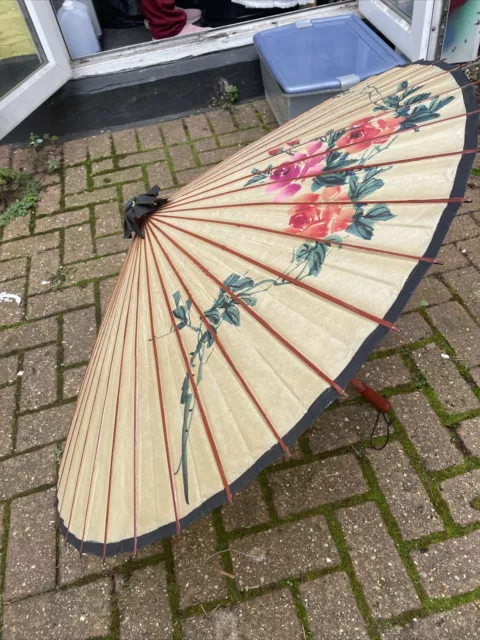 Very large Traditional Vintage Chinese Oil or Rice Paper Sun Umbrella/Parasol 2