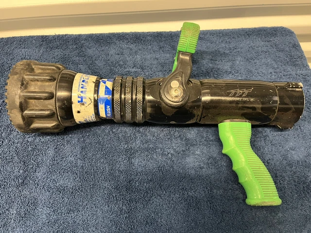 TASK FORCE TIPS - TFT Intake  Automatic Nozzle 95-300 GPM excellent! GREEN