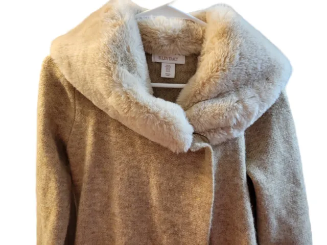 Ellen Tracy Wool Blend Size XS Long Cardigan Sweater Coat Faux Fur Collar Camel