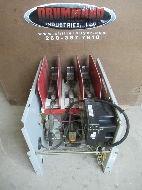Cutler-Hammer Ac Contactor Sjs50Vw430 360 Amp 3-Phase 5000 V Max Sman3Fn4E1-P1