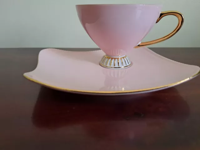 Westminster Fine China Australia- Pink  Tennis Set  247 Cup & Cake Plate/Saucer