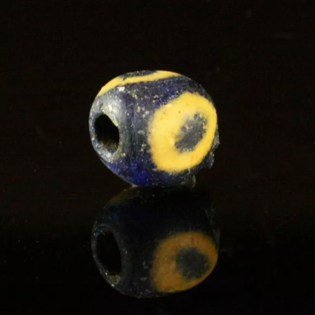 Ancient glass beads: genuine ancient Hellenistic glass eye bead, 3-1 century BCE