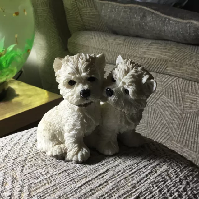 West Highland Terrier Pair Licking ( Westie) Country Artists  Figurine 1997 Rare