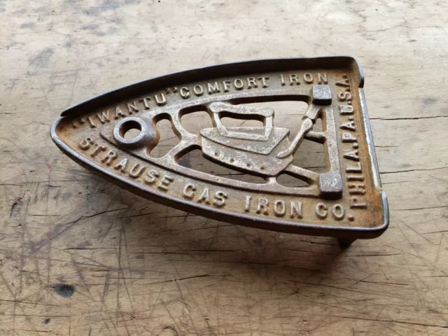 Strause Gas Iron Co. Phila. PA. SAD Iron Stand Trivet