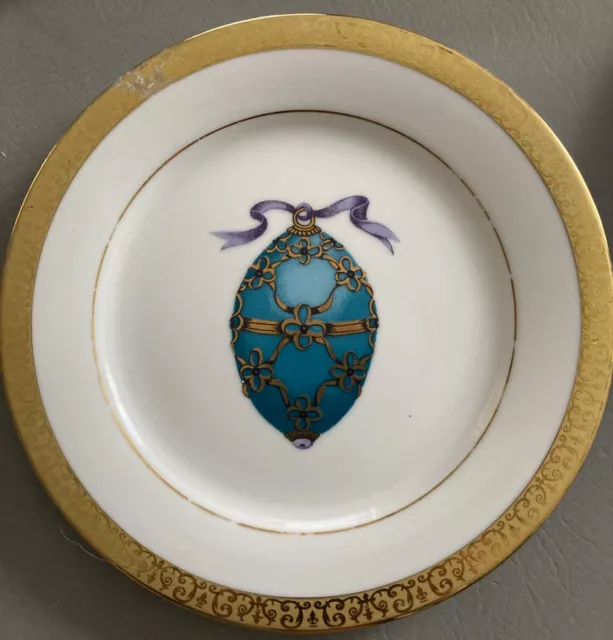 1991 Royal Gallery Gold Buffet Blue Faberge Egg Ornament Salad Plate 8" Flawed