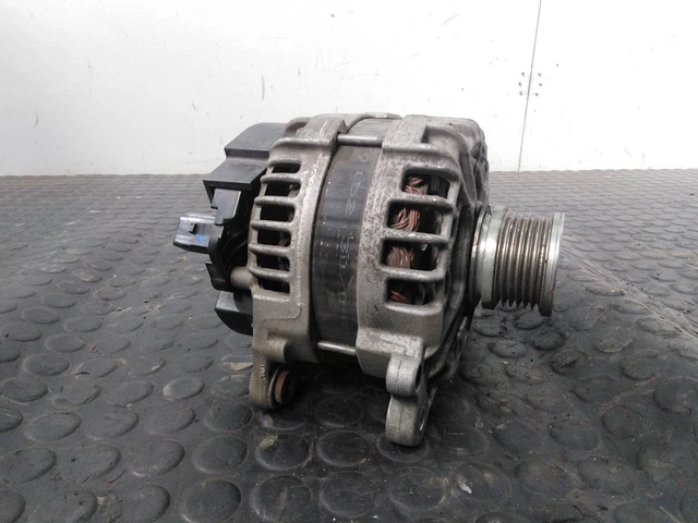 04L903017E alternateur pour AUDI A5 SPORTBACK 2.0 TDI 2011 0125711154 2285176