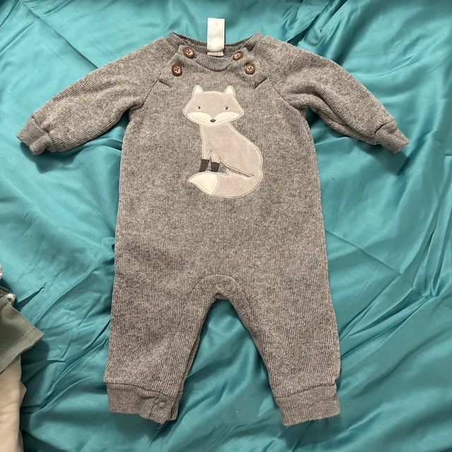 LOT Beautiful Baby Boy Clothes 0-3 Months Bundle Gray Blue Carters. Old Navy … 2