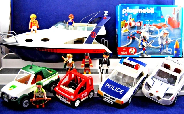 Lot Mixte PLAYMOBIL : Yacht De Luxe, Pompiers, Police, Ranger, Voiture 007 - Occasion