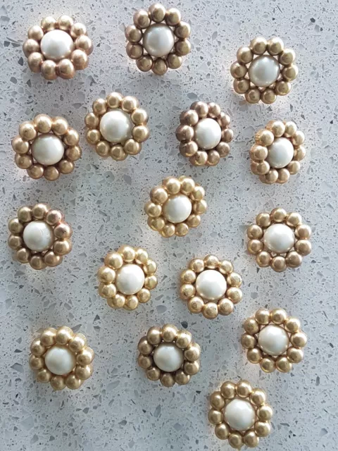 Brand New Lot of 30x Gold With Pearl Centre 22mm Flower Vintage Sewing Buttons