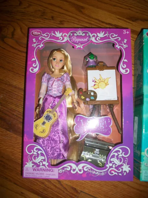 Disney Store Rapunzel Deluxe Talking Doll Set Singing Tangled Size 11"