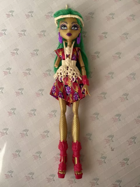 Monster High Doll Ghouls Getaway Jinafire Long