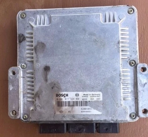 Calculateur (ECU) Vierge Renault Laguna 1.8 - Réf. S2000RPM 8200153997 / 8200153837 - Auto-coding - Occasion
