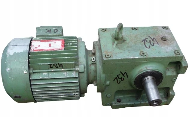 Motoréducteur SEW 1.1kw 23tr/min /#8 P00D 6979