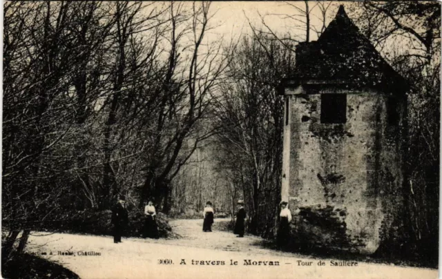 CPA A travers le MORVAN - Tour de Sauliere (518386)