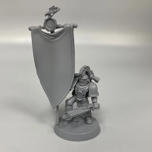 WORLD MK2 Mkii Standard Bearer Space Marines Horus Heresy