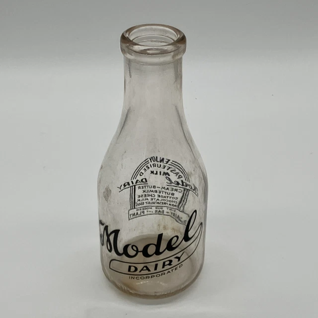 OLD VINTAGE 1914 Quart Milk Bottle Model Dairy Company Chicago Illinois ...