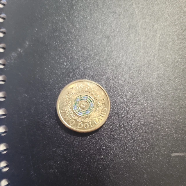 2017 Remembrance Rosemary Two Dollar $2 Coloured Coin – Australia Circulated, Rare Queen Issue