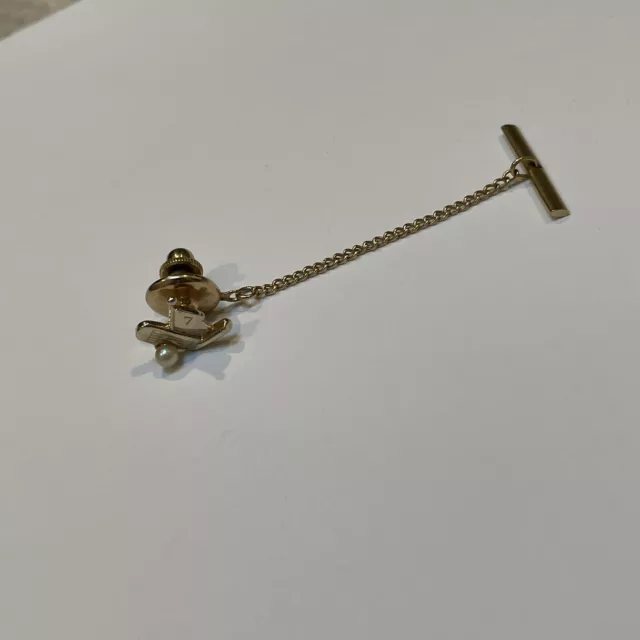 Men’s Tie Tack Pin With Chain Gold Tone Golf Club / Ball / Flag 7 - Golfing