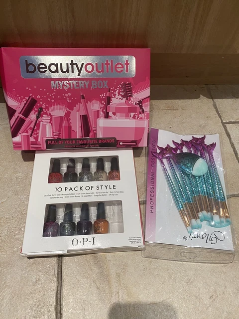 Paquete de belleza opi barniz de uñas y brishes de maquillaje
