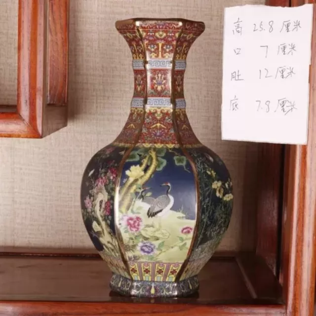 Antique reproductio Qing Qianlong Gilnded Enamel Flower Bird six-sided Vase C