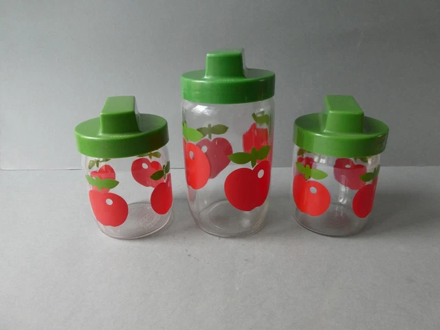 Petit bocal Henkel pomme rouge vintage – Madame Chine Petit bocal Henkel pomme rouge vintage – Madame Chine