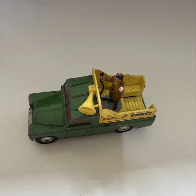 CORGI 　NO.472 LAND ROVER 　VOTE CORGI Corgi No.472 Land Rover Public Address Vehicle “Vote for Corgi”