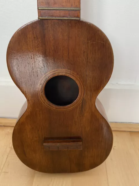 Antique Kumalae Gold Medal 1915 Hawaii Ukelele