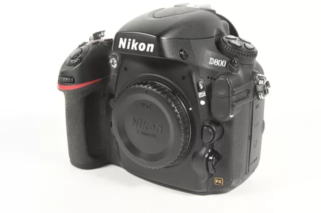Nikon D800 36.3 MP Digital SLR Camera Body Shutter Count 10,000 #T3085873