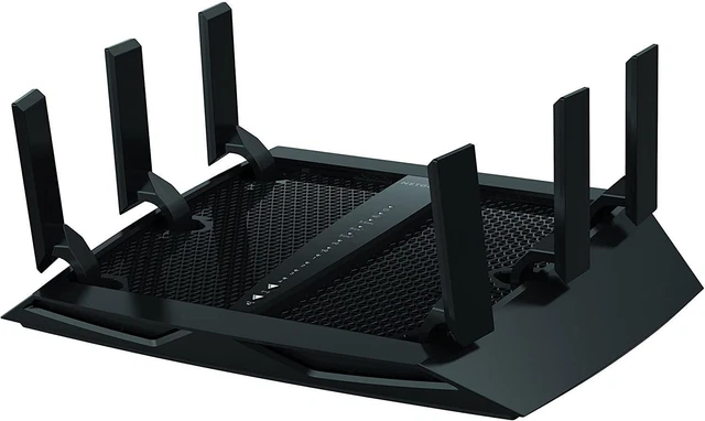 NETGEAR R8000-UKS NightHawk X6 - AC3200 Tri-Band WiFi Gigabit Router