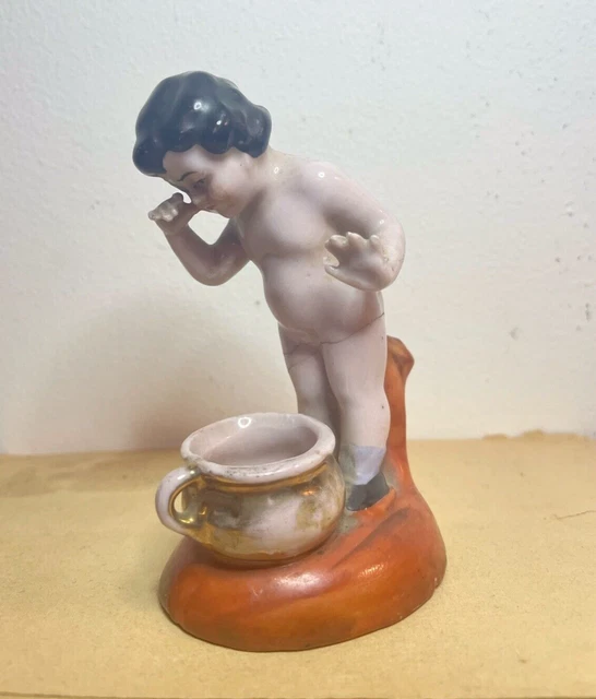 Figurine en porcelaine Allemande petit garçon putto / putti marqué Deutschland