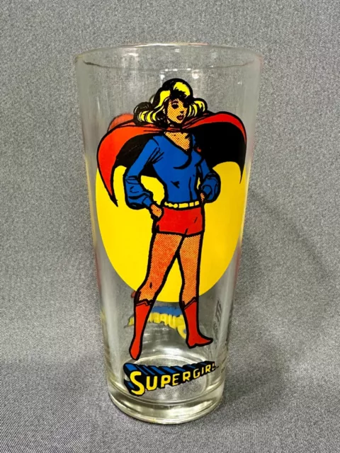 Supergirl DC Comics 1976 Pepsi Glass Tumbler Super Series