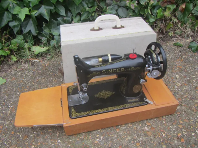 Vintage Alfa Sewing Machine Model 70 Range Serial No: 72775