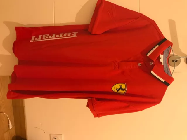 tee shirt homme Ferrari taille M 